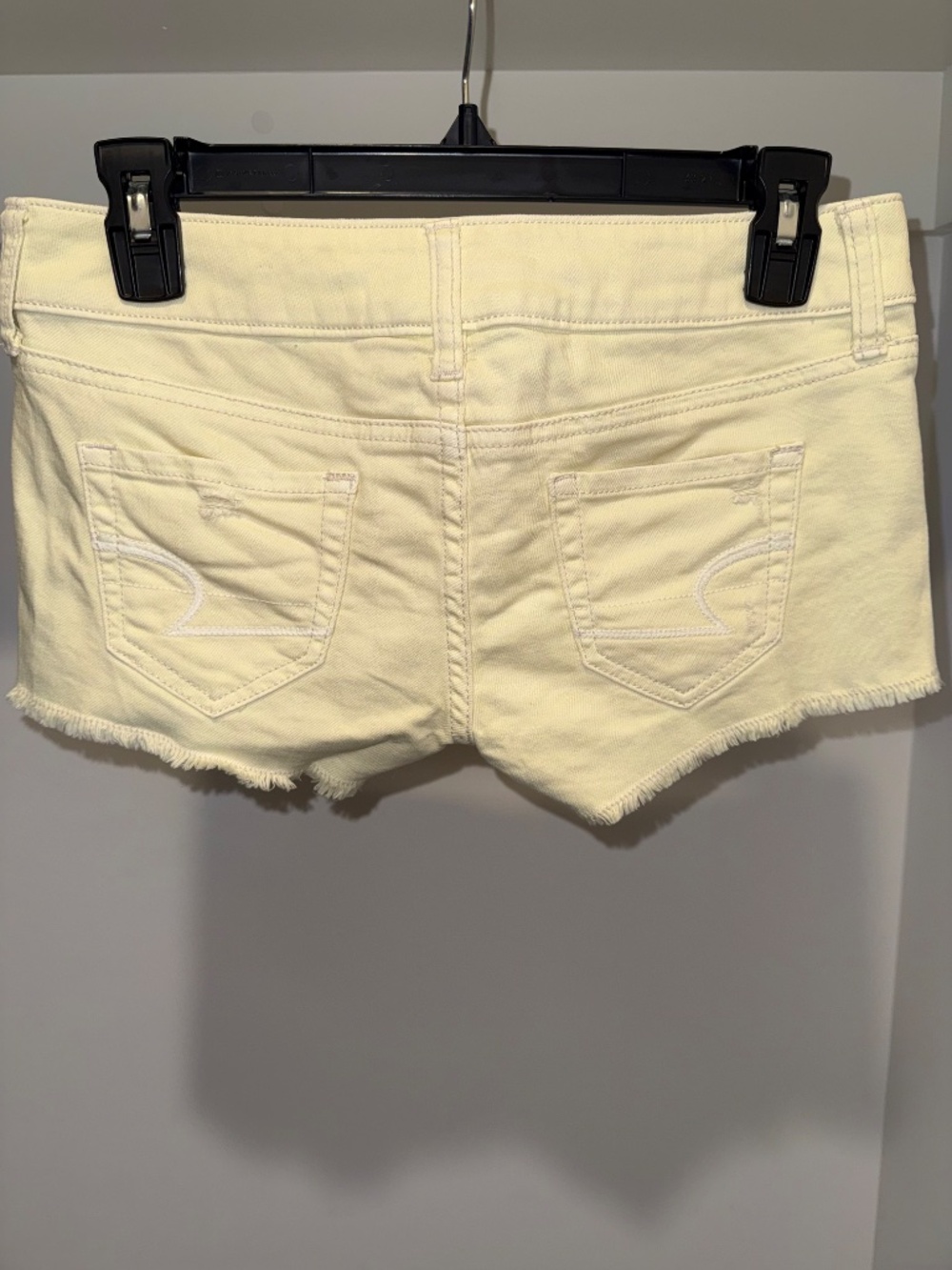 Vintage American Eagle Stretch Distressed Denim Shorts Butter Yellow Size 00